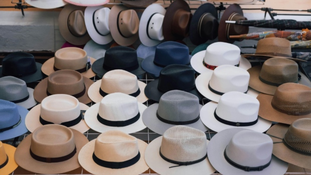 fishing hats in Yiwu market