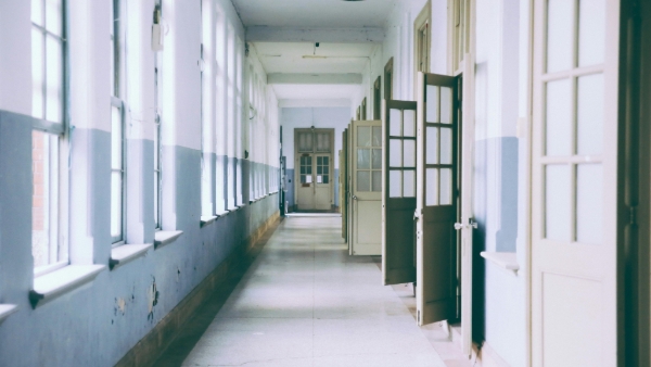 回到学校市场