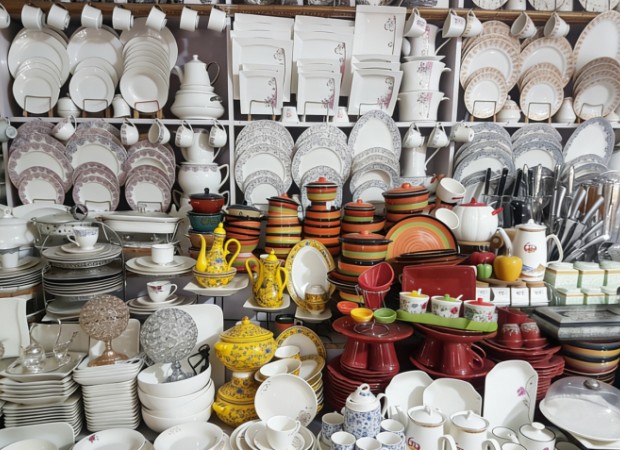 Wholesale kitchen supplies in Yiwu market