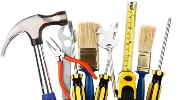 Different kinds of hardware tools